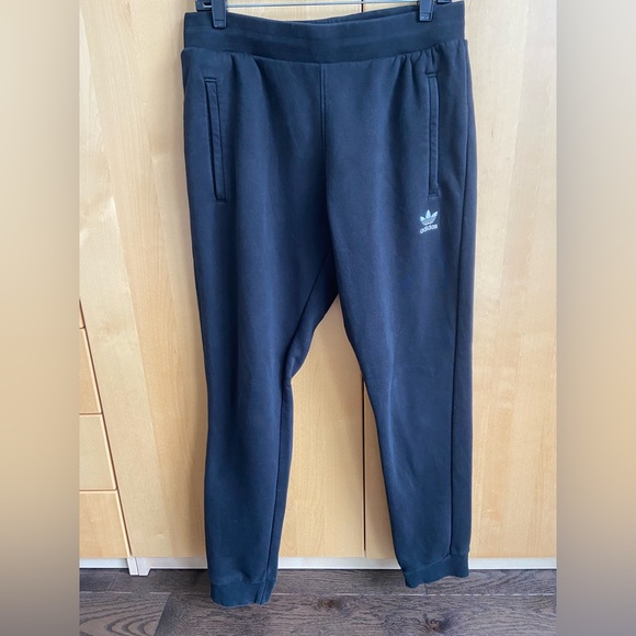 Men’s Adidas Sweatpants - Picture 1 of 3